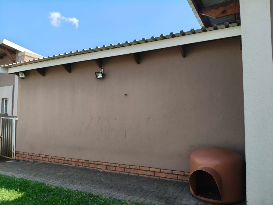 3 Bedroom Property for Sale in Waterval East North West